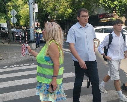 Старозагорско сдружение пожела на учениците безопасна и успешна нова учебна година