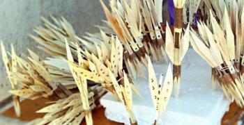 Изработват стрелички в забавни ателиета в старозагорско читалище