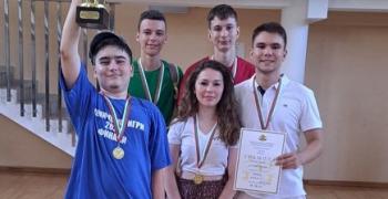 Учениците на ППМГ "Гео Милев" в Стара Загора - републикански шампиони по шах
