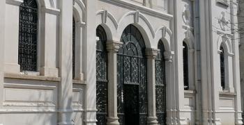 Православната църква почита паметта на Св. Апостол Филип