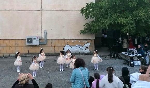 В старозагорския квартал „Железник“: Песни, танци и награди
