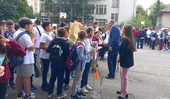  Знанието отключва успеха, насърчиха учениците трима от зам.-кметовете на Община Стара Загора