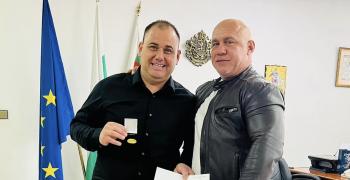 Отличиха кмета на Раднево инж. Георги Петров с "Почетен знак на община Тополовград”