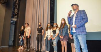 Ученици представиха свои филми в програмата на „Златната липа“ за Деня на детето