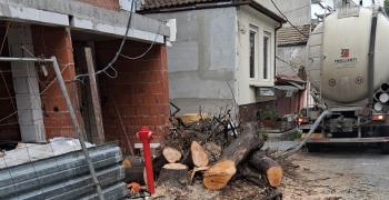 В Стара Загора затвориха улица без разрешение