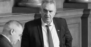 Депутатът Валентин Касабов изгуби битката с COVID-19