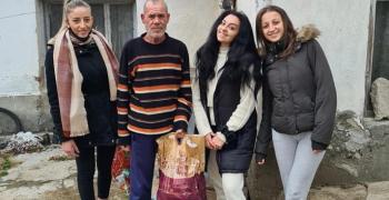 Виктория от Казанлък търси средства за Великденска кампания в помощ на нуждаещи се