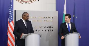 Премиерът Петков: Нашата сигурност е в колективната отбрана със съюзниците в НАТО