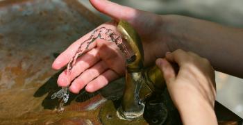 КЕВР решава за нови цени на водата