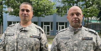Военнослужещи от ВВС спасиха от удавяне дете и майка