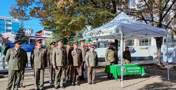 В Стара Загора с фотоизложба отбелязват Празника на сухопътните войски