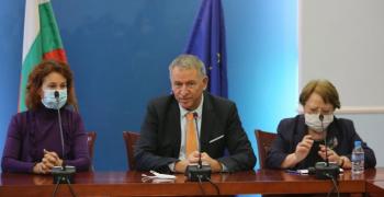 Въвеждат зелени сертификати и за антитела