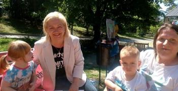 За трета година фестивалът „Заедно с усмивка“ събира деца, семейства и приятели в подкрепа на приемането и социалното включване