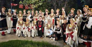 Детско-юношеският танцов състав „Загорци" пожъна успехи на фестивал в Турция, подготвя атрактивен спектакъл с филмови елементи
