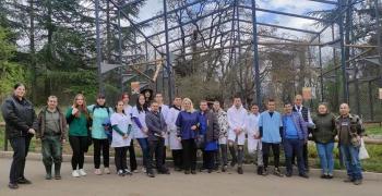 Ученици от Националната гимназия по ветеринарна медицина "Иван Павлов" в Стара Загора проведоха практически урок в Зоопарка
