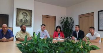 Мария Динева: Нужни са реални мерки, с които да се подпомогнат младите хора