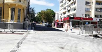 Доставят оборудване за концертната зала, временно затварят „Цар Иван Шишман“